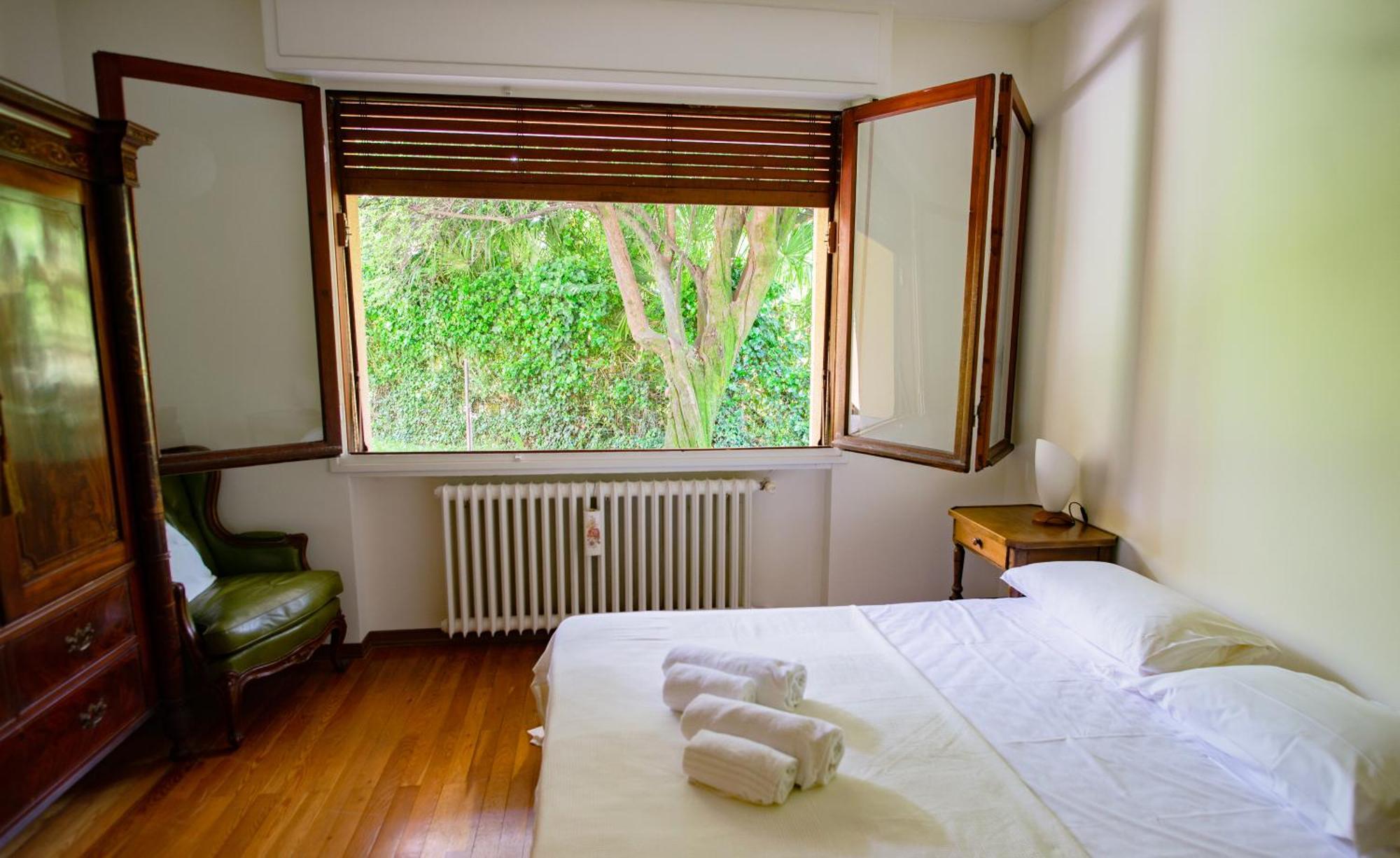 Serene Garden Getaway Cadenabbia Buitenkant foto